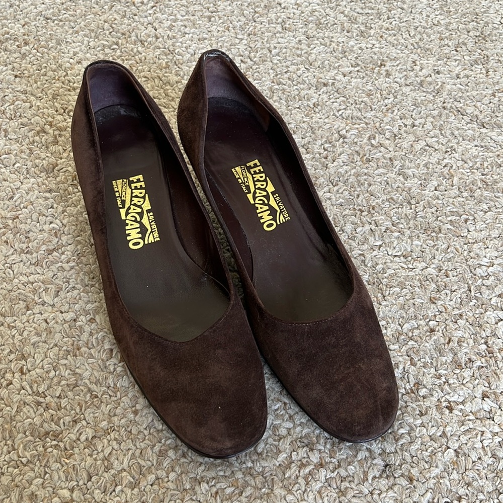 Salvatore Ferragamo Court Heeled Shoes
